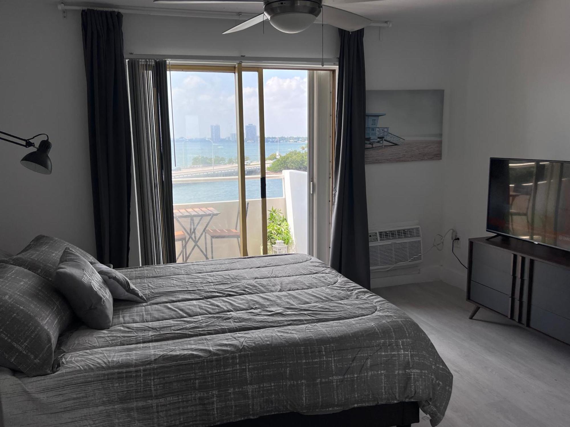 Unique Water Views, Free Parking 1Bed 1 Bath Rooffornomads 416 Lägenhet Miami Beach Exteriör bild